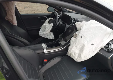 2022 Mercedes-Benz C 300 4Matic from USA, damaged, VIN W1KAF4HB7NR050001